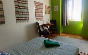 Meraki Hostel